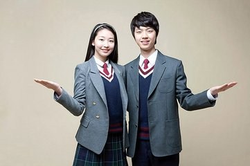 河南校服定制|中小学生校服定制|校服竞标企业森美供