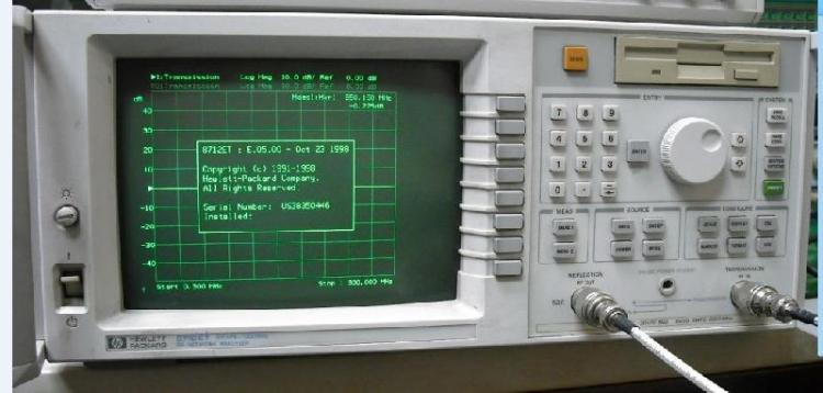 HP8712ET  网络分析仪