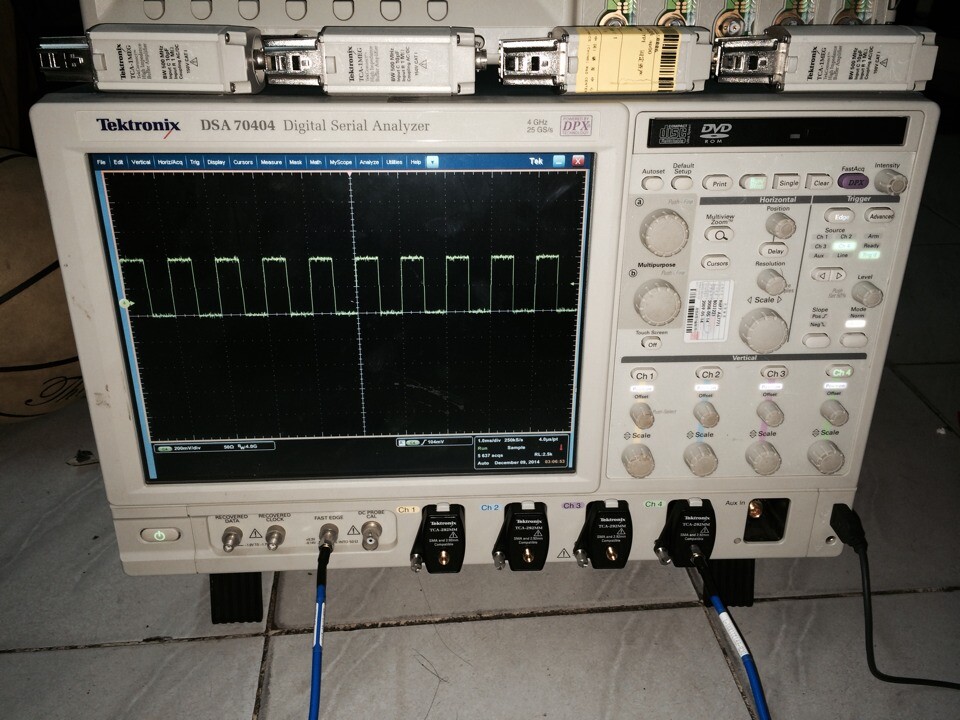 安捷伦DSA70404 示波器