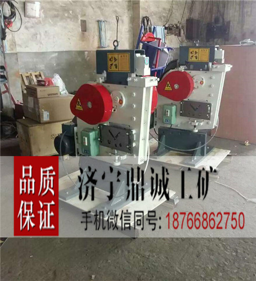 湖北恩施角钢圆钢方钢槽钢剪切冲孔机 多功能联合冲剪机 金属锻压机床