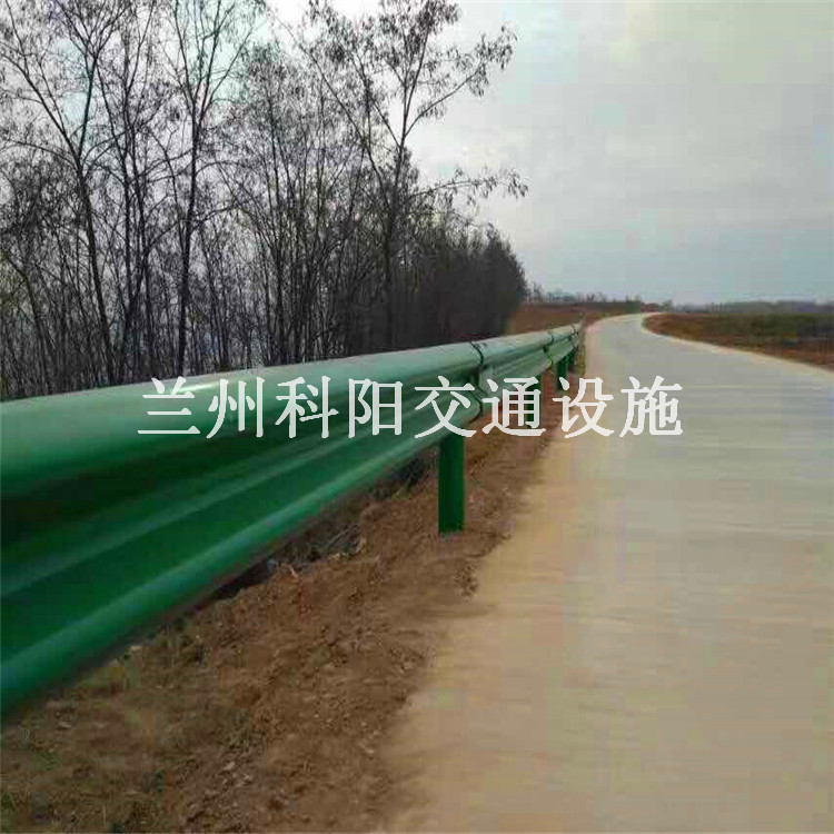定西漳县公路护栏价格 波形护栏厂家生产及销售 有专业的施工队
