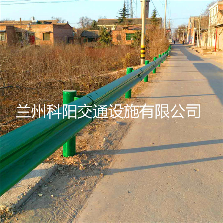 平凉华亭 波形梁护栏板厂家直销—现货供应
