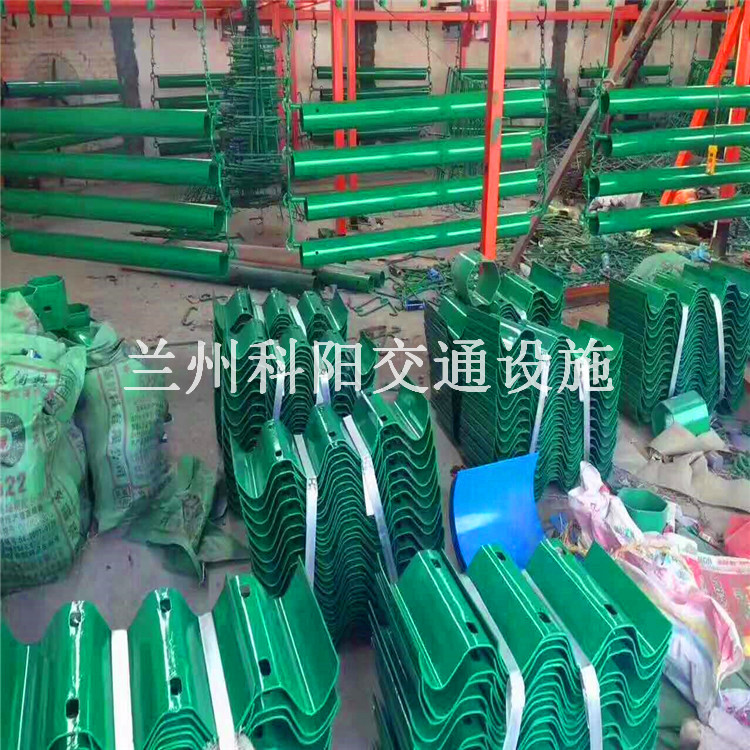银川永宁波形梁护栏板厂家生产销售 量大优惠
