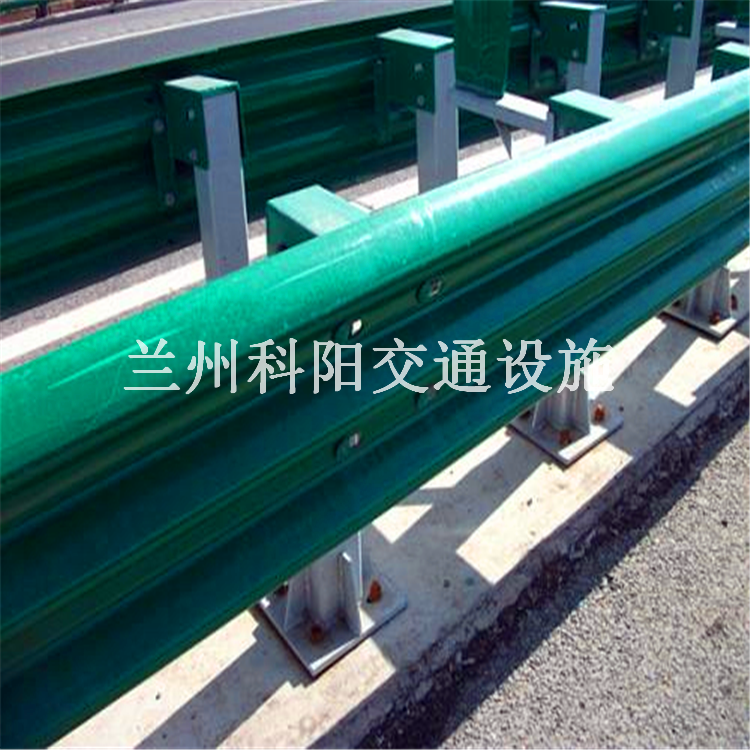 中卫中宁波形护栏板规格齐全厂家有专业的施工队