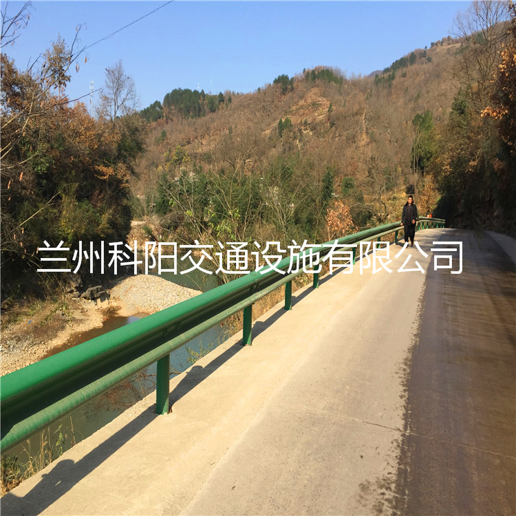 吴忠道路波形护栏板耐防腐 高强度 厂家生产及销售