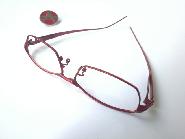 重庆瑞娃科技3d打印多色金属电镀眼镜框外观光亮