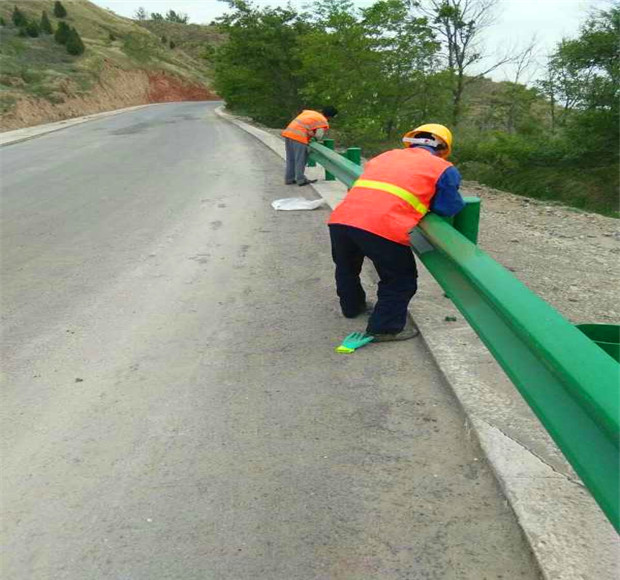 庆阳公路波形梁护栏厂家生产销售 优质服务