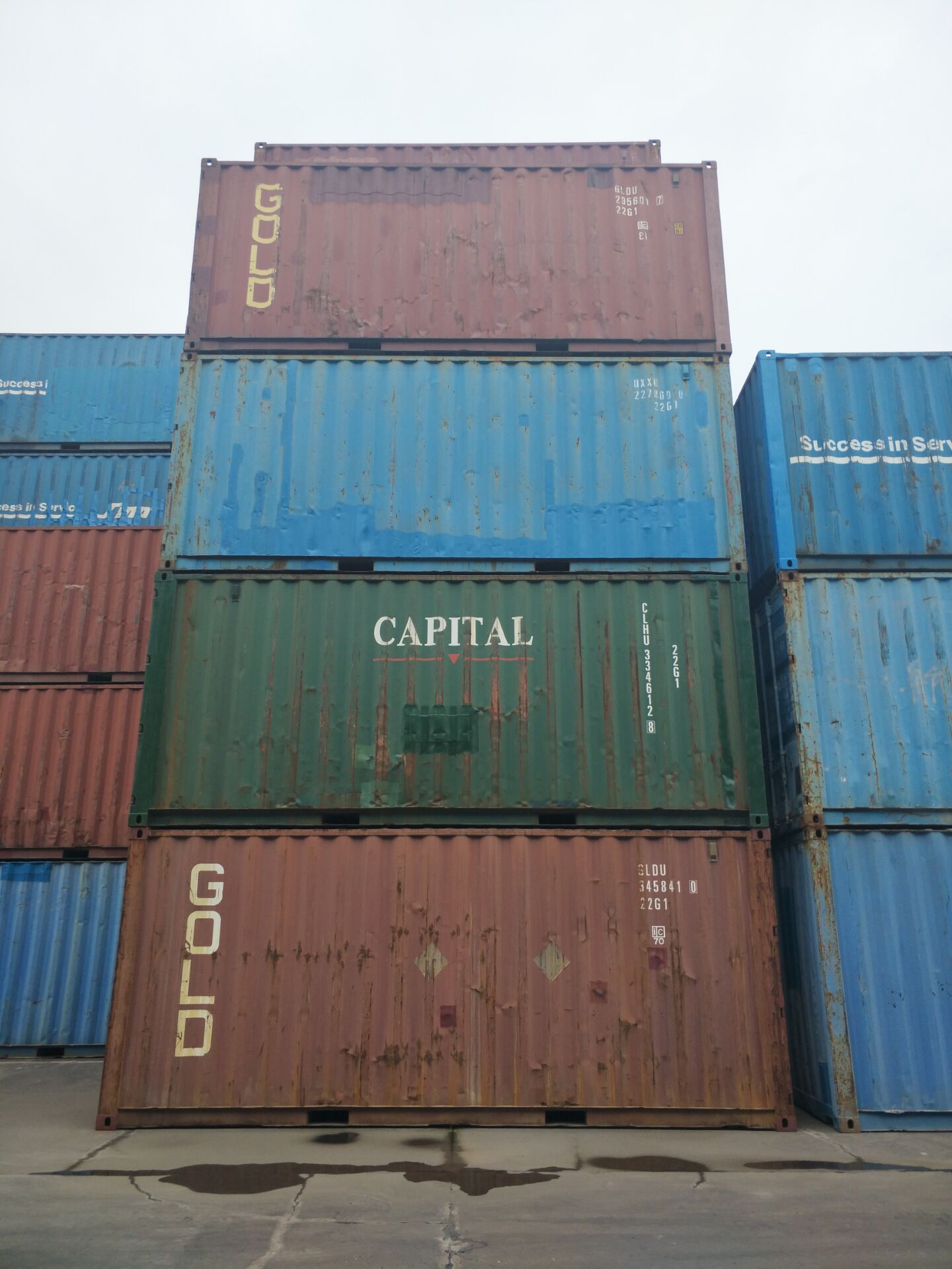 天津港二手集装箱 标准海运集装箱 20尺40尺箱型全价格优
