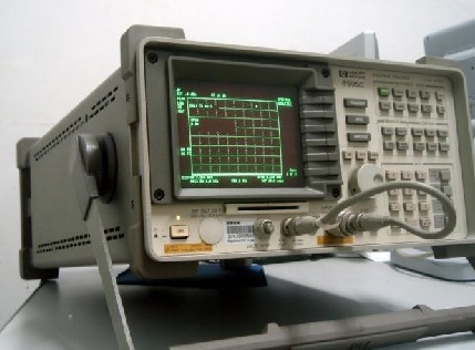 Agilent 8596E 频谱分析仪