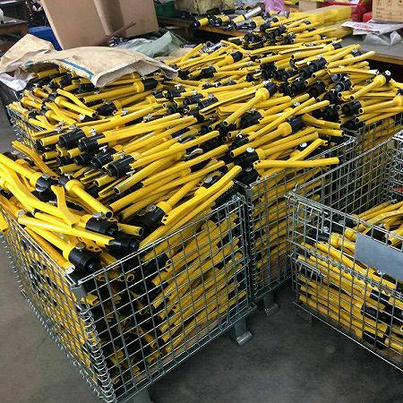 供应240KN手动液压机江西电力资质升级四级承装修工具