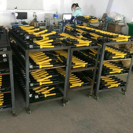广东电力四级资质升级工具240KN手动液压机生产厂家