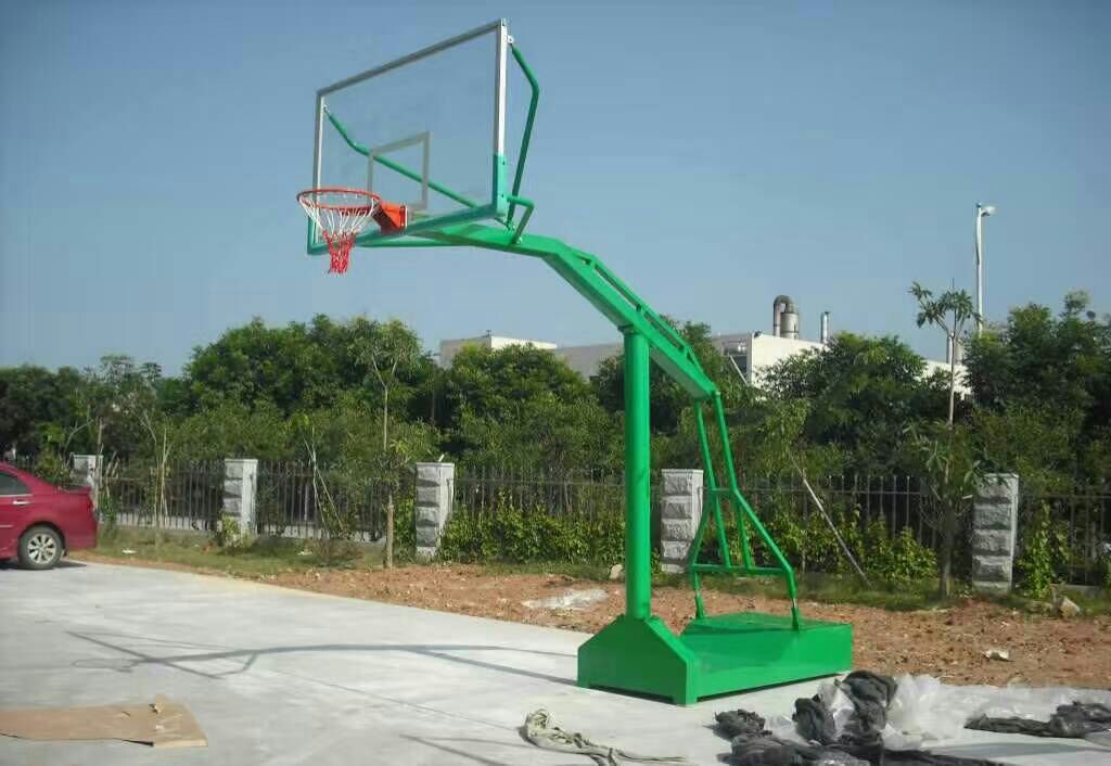 广西南宁市各种篮球架款式厂家大量批发直销