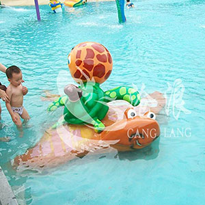 广州厂家供应儿童水上乐园设备 戏水小品 喷水海龟飞鱼