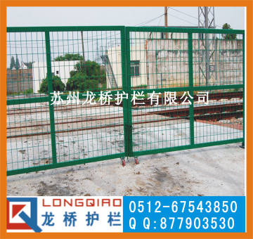 苏州浸塑护栏网厂家 苏州铁路公路护栏网 铁丝钢丝网 龙桥护栏厂生产 可订制