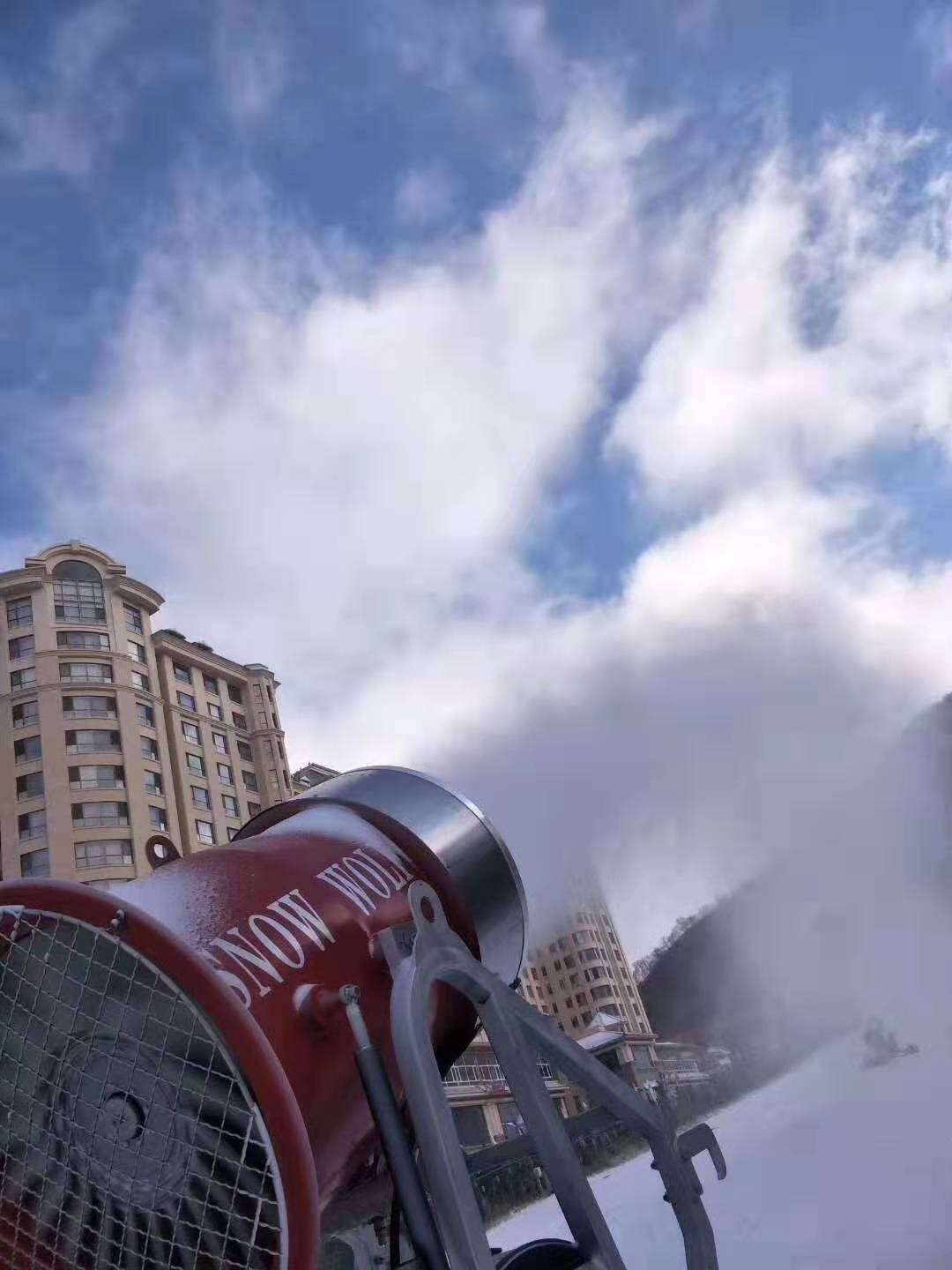 黑龙江零下二十度造雪设备   户外耐寒恒温造雪机厂家