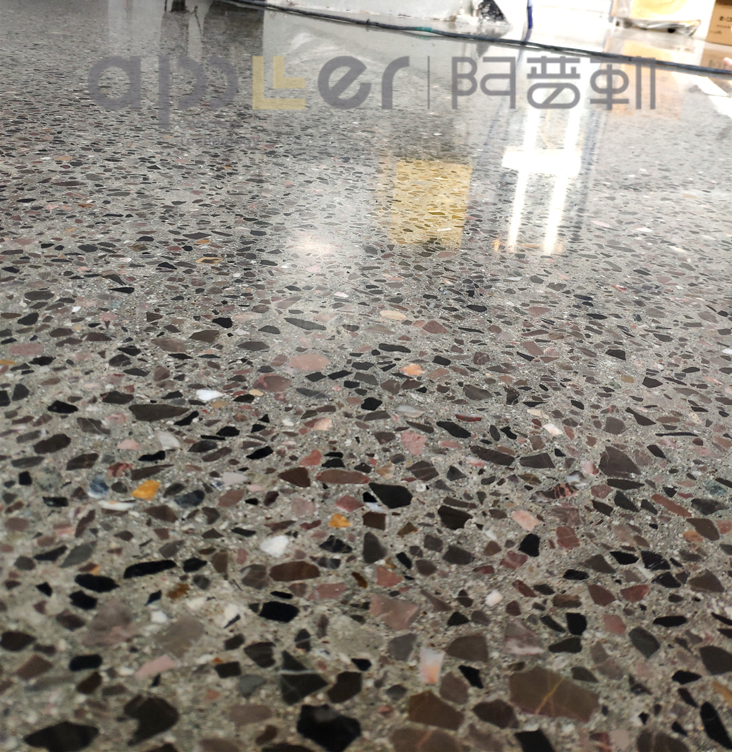南京阿普勒新型水泥基磨石地坪养护
