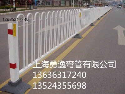 上海公路护栏生产厂家-公路护栏