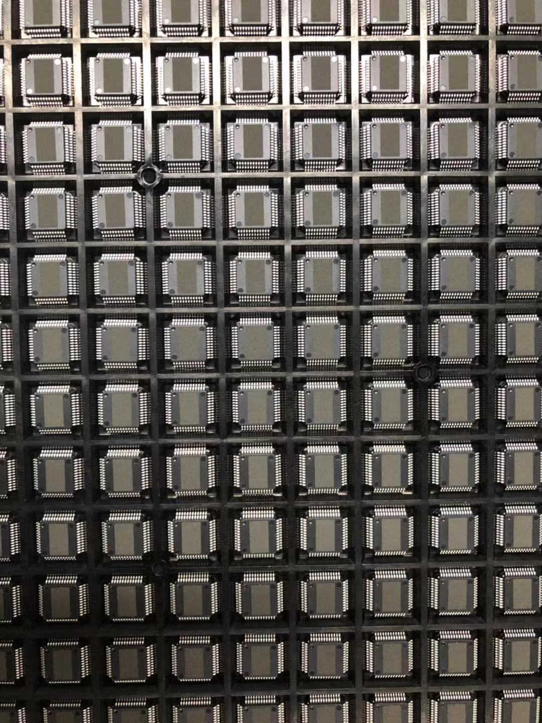 专业IC加工QFP封装 芯片激光保点烧字 去字 编带