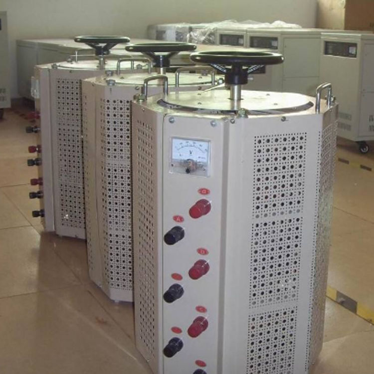 一级承试三相调压器 15KVA调压器厂家直销