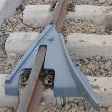 铁路轨道专用 铁路复轨器材 钢轨复轨器 矿车上道器