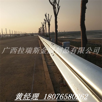 柳州高速公路护栏 波形护栏生产厂家直供