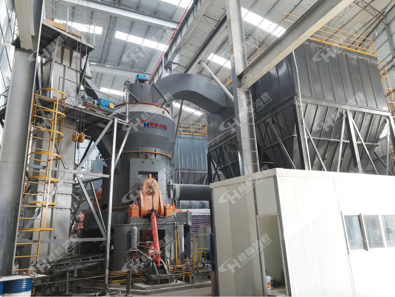 丹巴县云母矿磨粉加工生产线大型立磨机