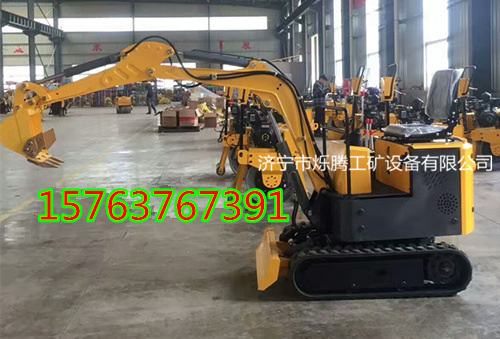 质量决定可靠的小型挖掘机农用微型挖掘机全液压式挖坑机