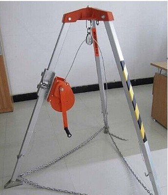 供应救援三脚架、