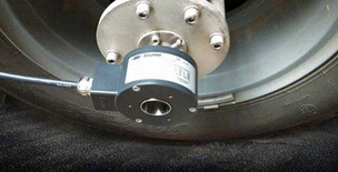 车型识别系统Baumer编码器	BMSH58S1N24B12/00B2D全新进口  货期短