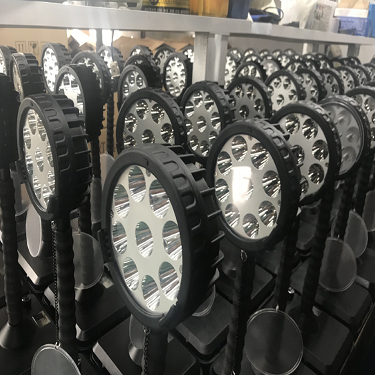 供应 LED轻便式移动灯FW6105施工铁路桥梁电力强光工作照明灯