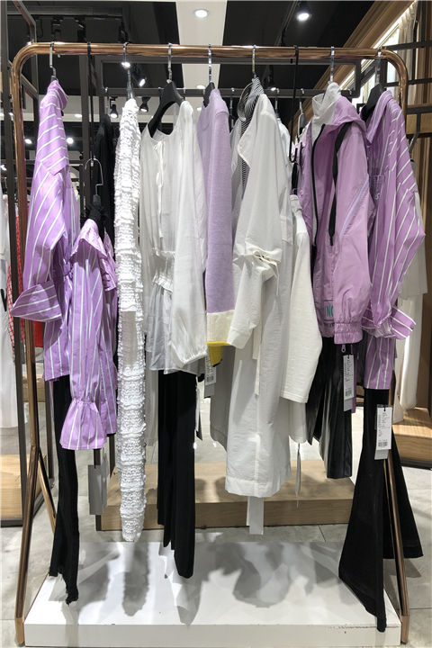 杭州时尚休闲品牌卡拉贝斯女装批发市场