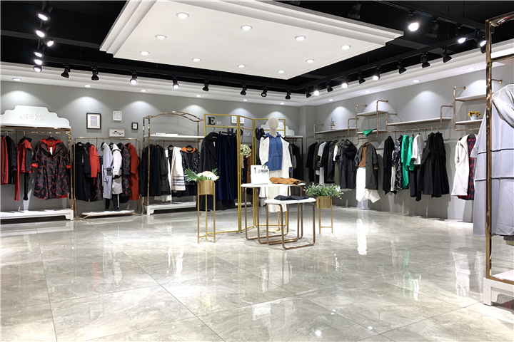 广州时尚品牌水言 女装折扣店拿货渠道在哪里