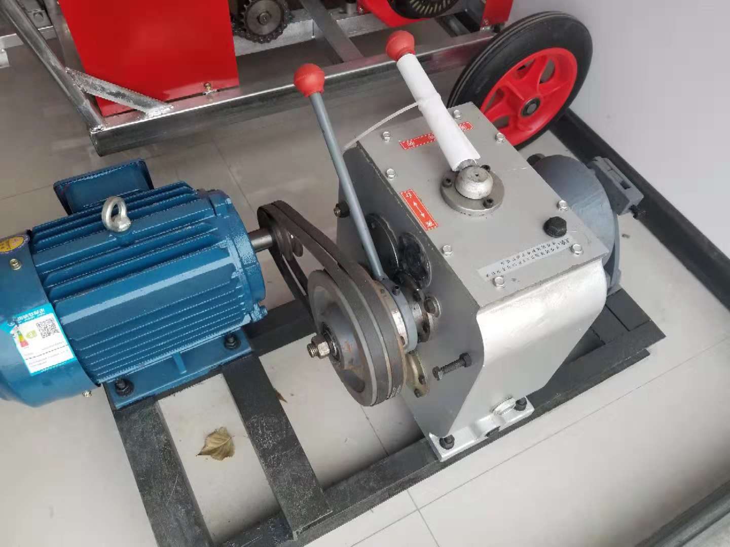 承修类一级电力资质升级资质所需产品电动绞磨机50KN