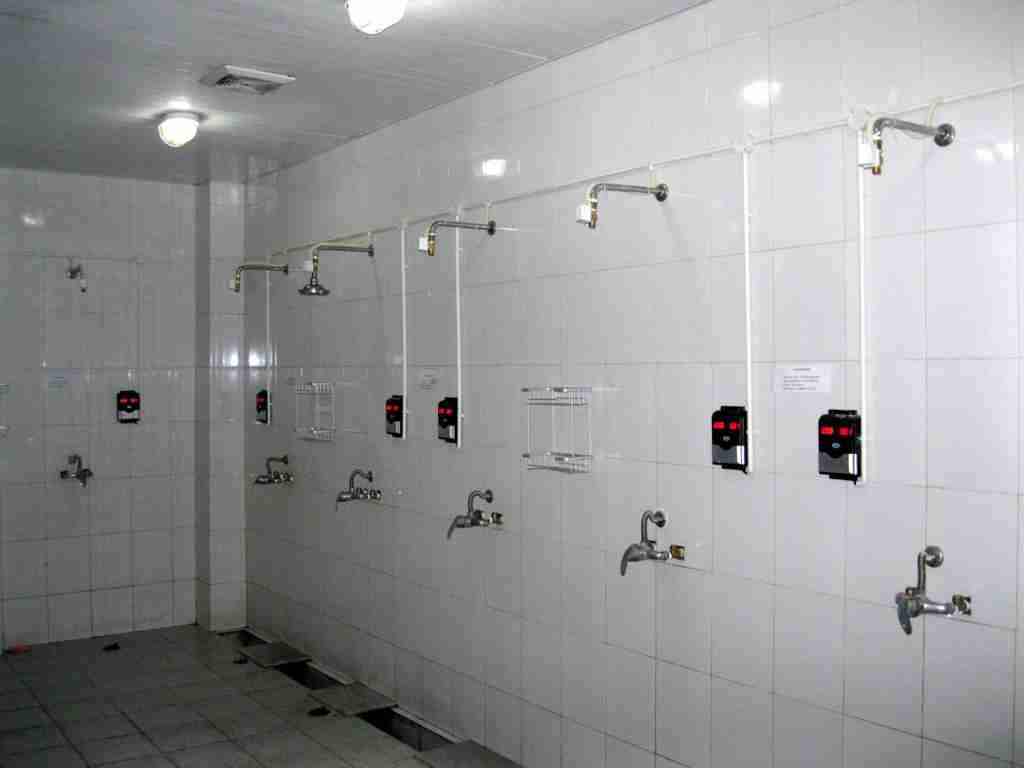 浴室淋浴插卡机/分体刷卡水控机/ic卡水控机洗澡刷卡