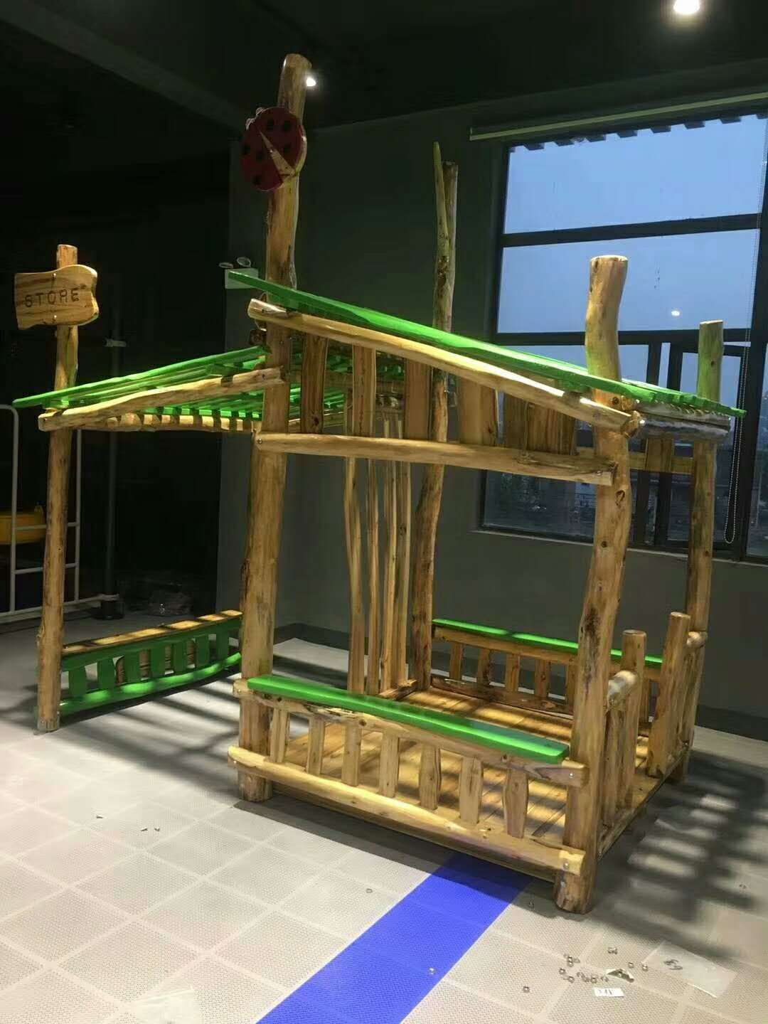 云霞游乐设备制作厂批发儿童体育设施