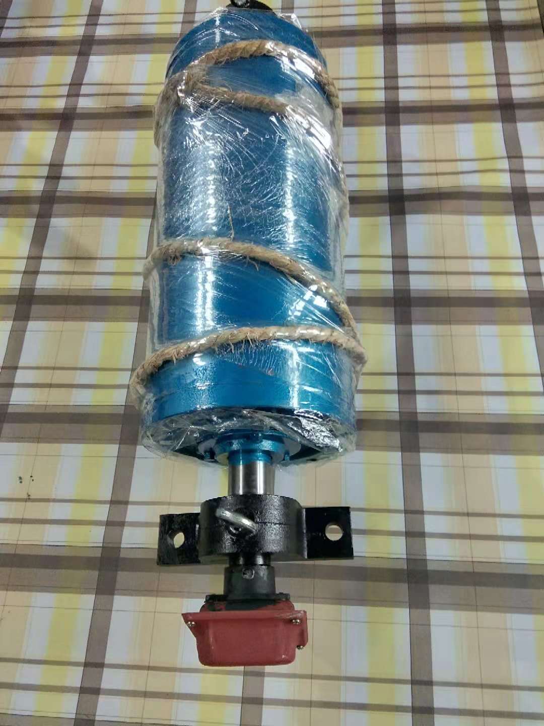 输送带用直径320小型滚筒传输