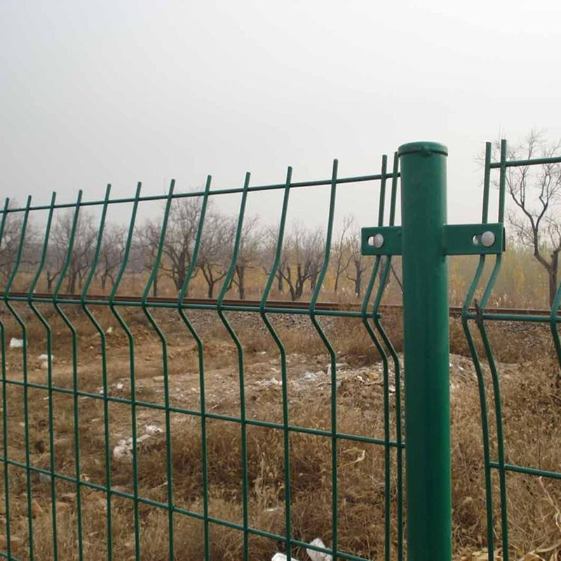 现货供应双边丝护栏网 围墙护栏网 厂区护栏网 果园防护网