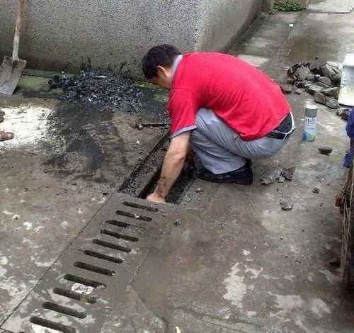 上海长宁区污水管道清淤
