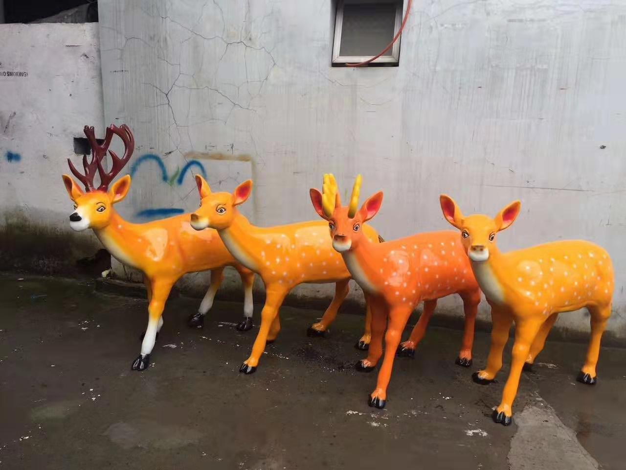 云霞游乐设备制作厂批发园林设施