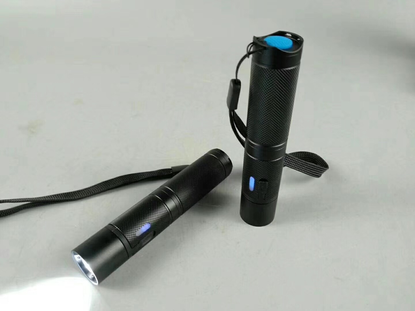 SZSW2103 17式消防员佩戴式防爆照明灯具3W
