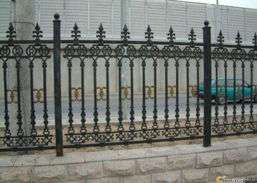 汉沽区围栏安装、铁艺大门定做、铁艺栏杆厂家