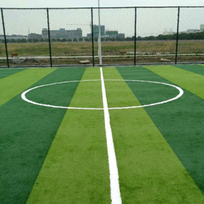 广西南宁五象新区学校人造草坪足球场做法