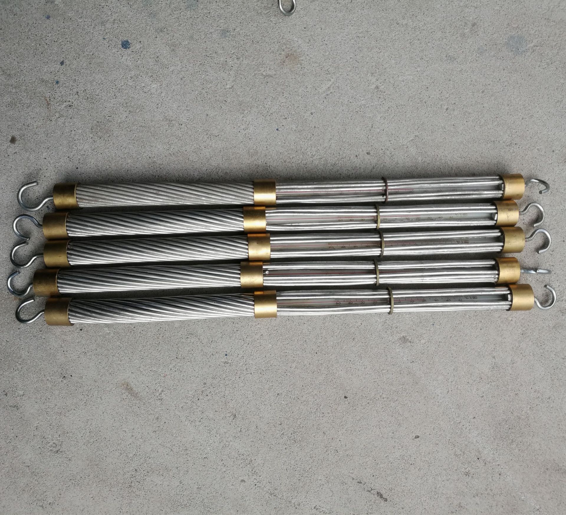 钢芯铝绞线温度测量仪电力导线温度计-50-50℃导线测温计