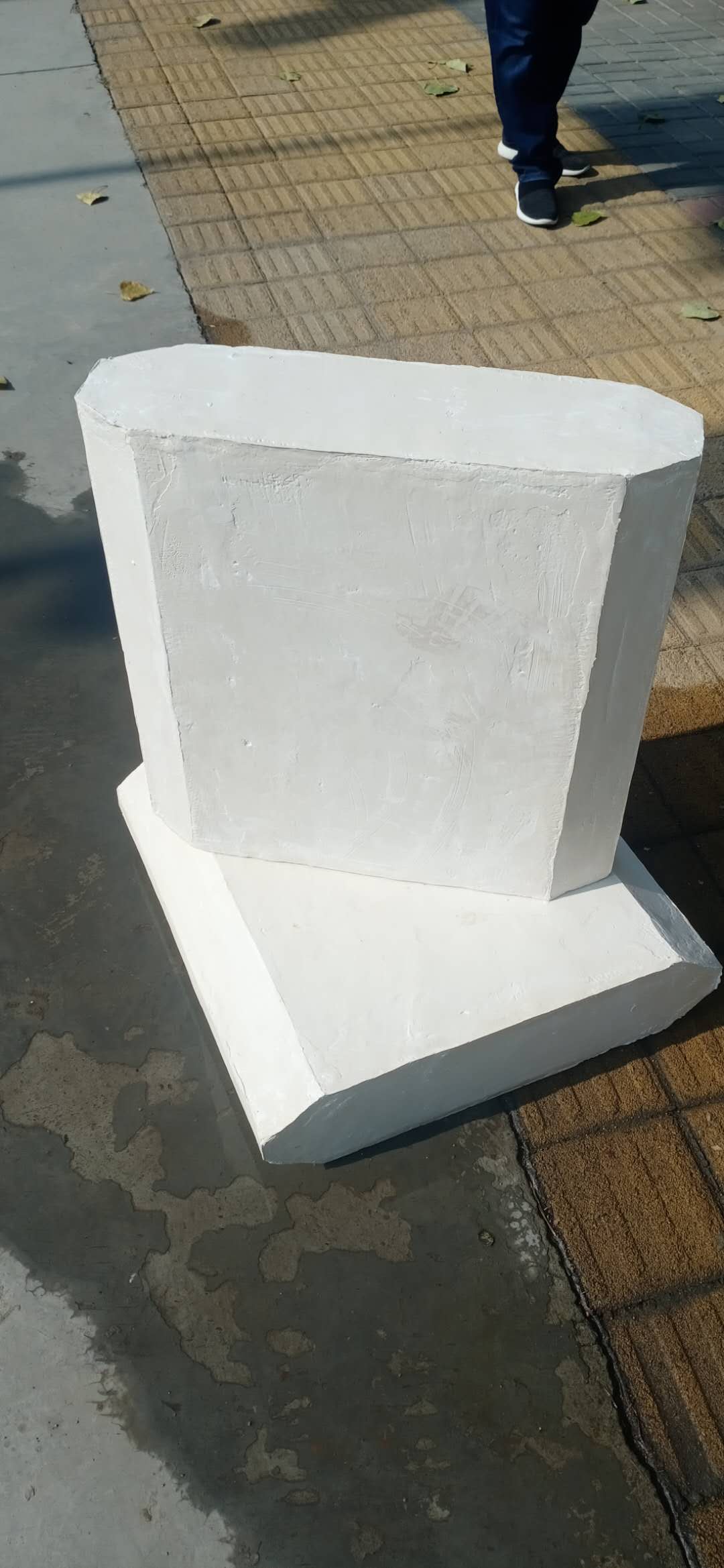现浇混凝土空心楼盖薄壁内置箱模