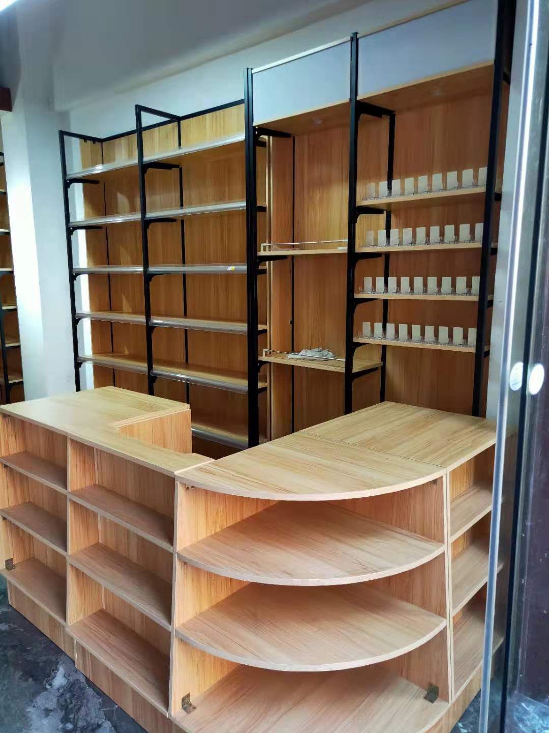 韶关顺源货架厂——韶关货架工厂背网超市货架单面双面展示架零食商店小卖部便利店文具店置物架子图书馆书架定做厂家