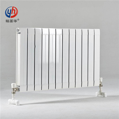 UR3006-600钢铝复合暖气片内部构造