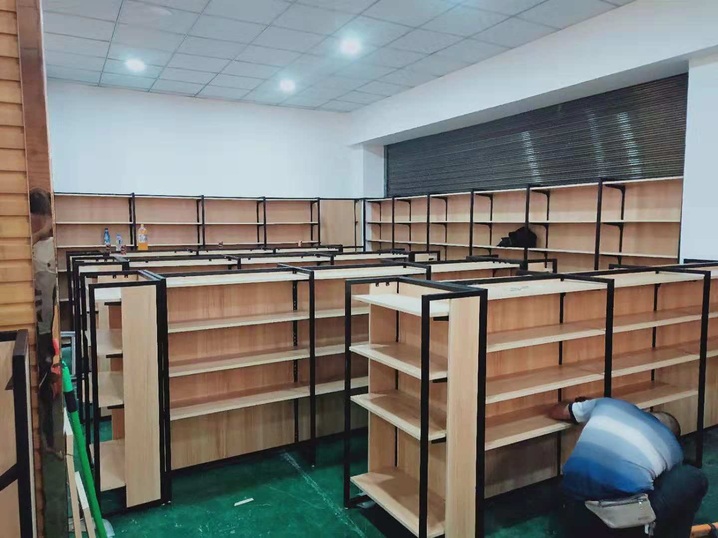 广东韶关顺源货架厂——韶关货架工厂超市货架便利店展示架子小卖部商品士多文具店零食商店双面钢木货架自由组合中岛柜端头货架定做厂家直销
