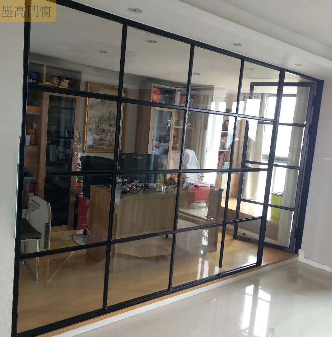 墨高门窗供应通透明亮的黑框玻璃门