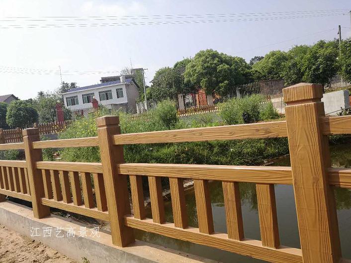 江西园林栏杆生产厂家，赣州仿木栏杆北字新造型样式，吉安仿木护栏制作
