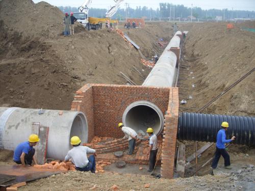 昆山千灯镇工厂工地学校商场排水管道安装改造开挖地下管道